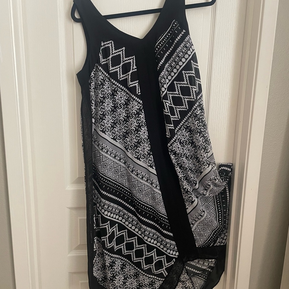 AB Studio , Black and White Patterned Women's Dress Sz 8